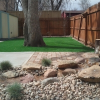 Best Artificial Grass Highgrove, California Landscape Rock, Backyard Landscape Ideas