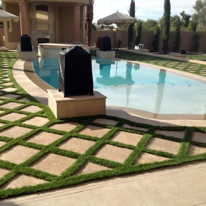 Faux Grass Banning, California Landscape Rock, Backyard Designs
